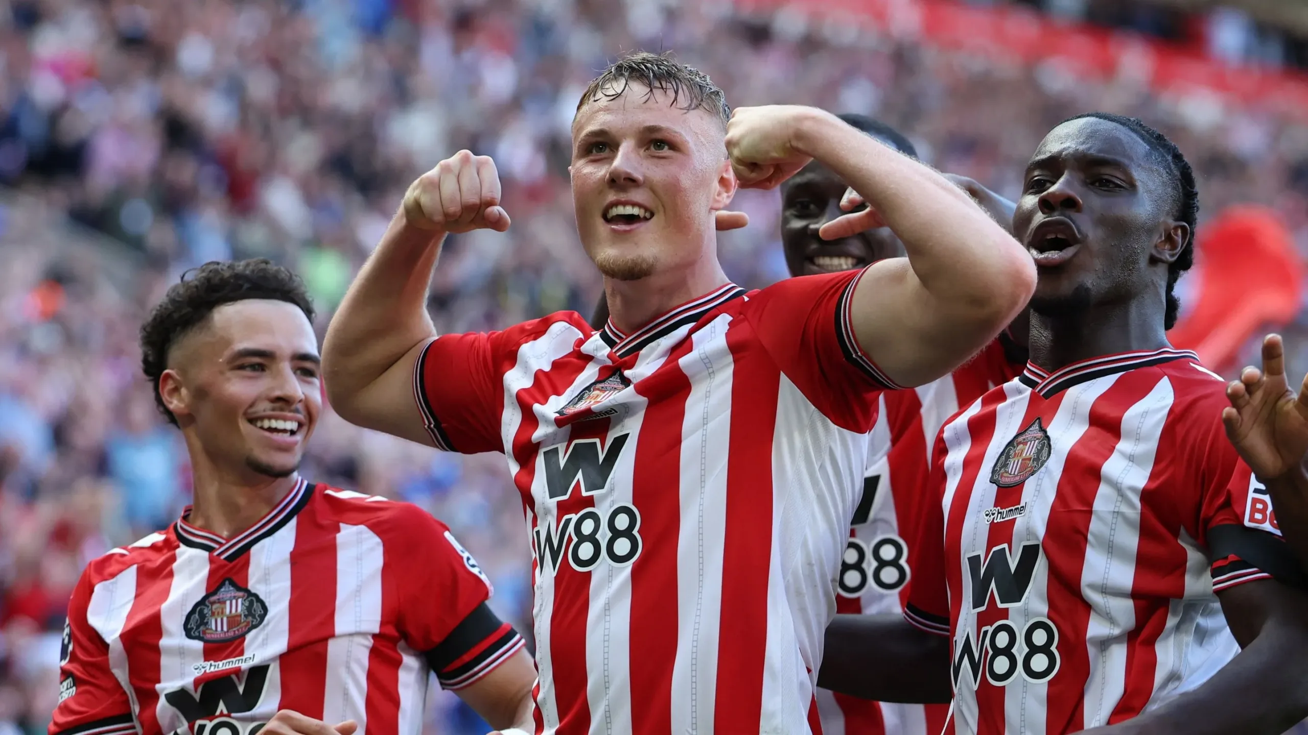 Sunderland return in style with 3-0 win against West Ham
